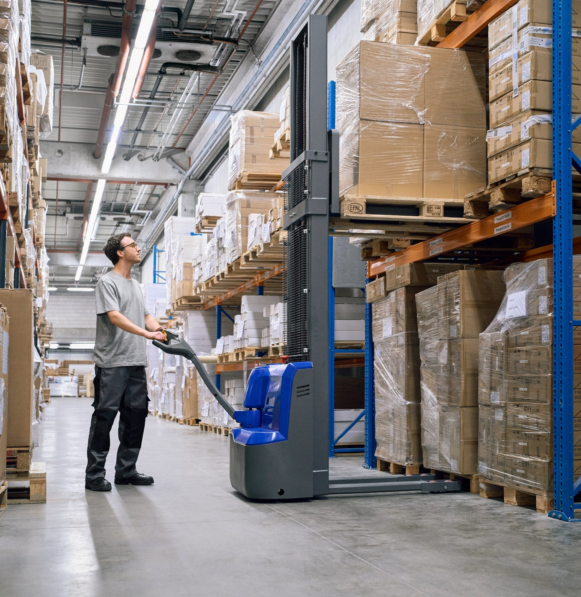 Used electric high lift truck SMART-S for 1200kg